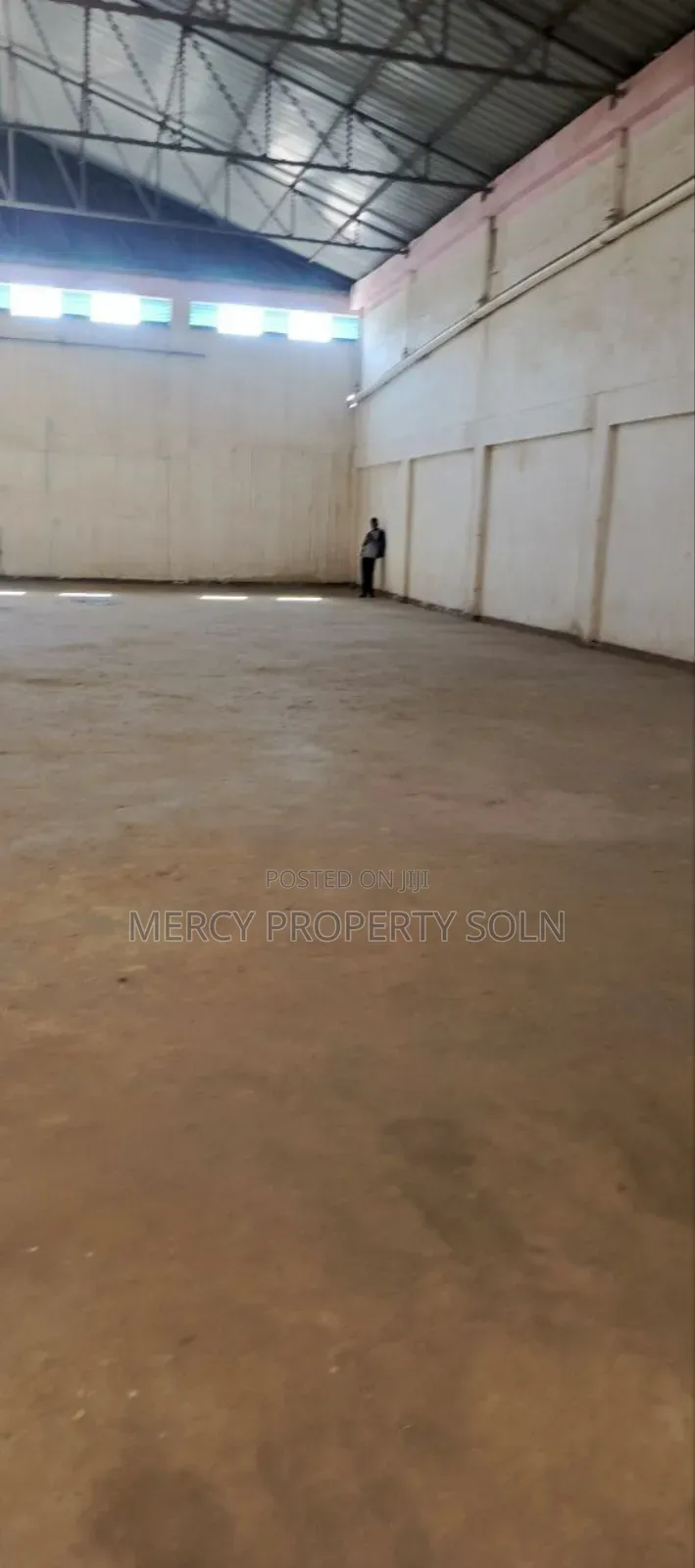 Warehouse for Rent With 7 Room Office Near Asphalt Road