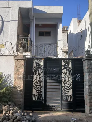 4bdrm House in Cmc Fyelbet, G+1, Bole for sale