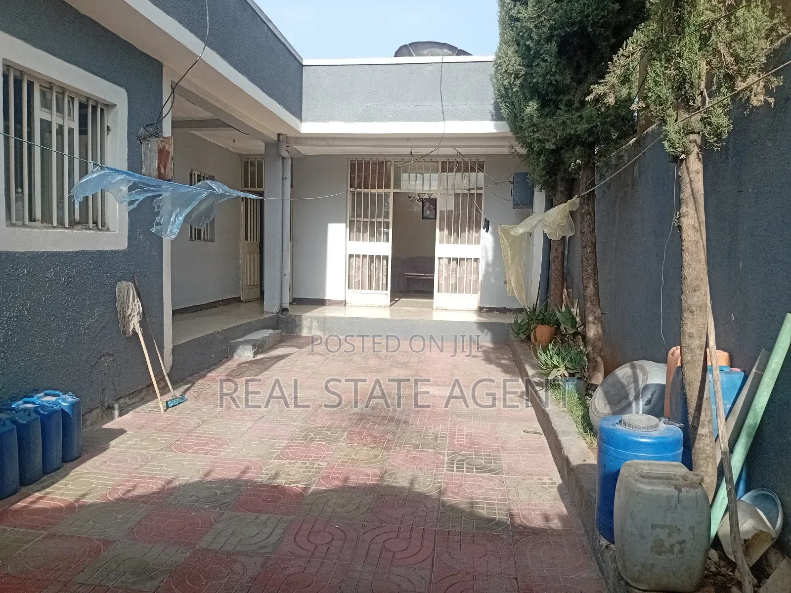 4bdrm Villa in Nifas Silk-Lafto for sale