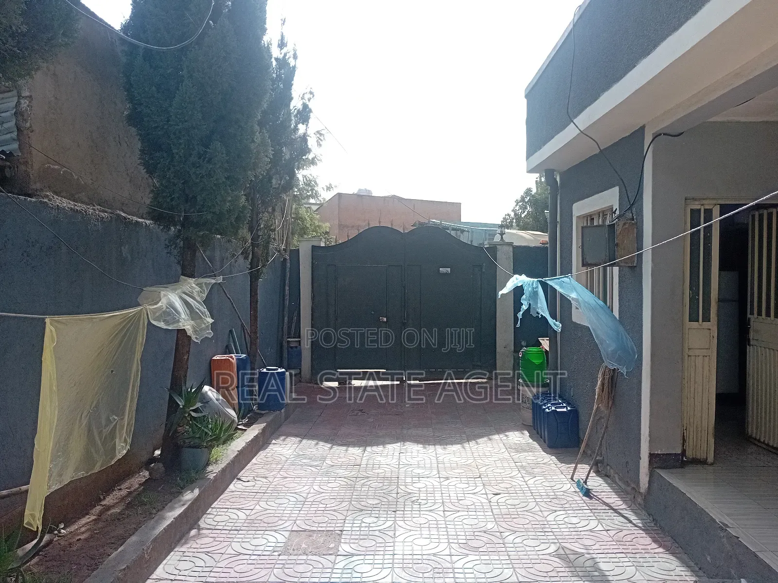 4bdrm Villa in Nifas Silk-Lafto for sale