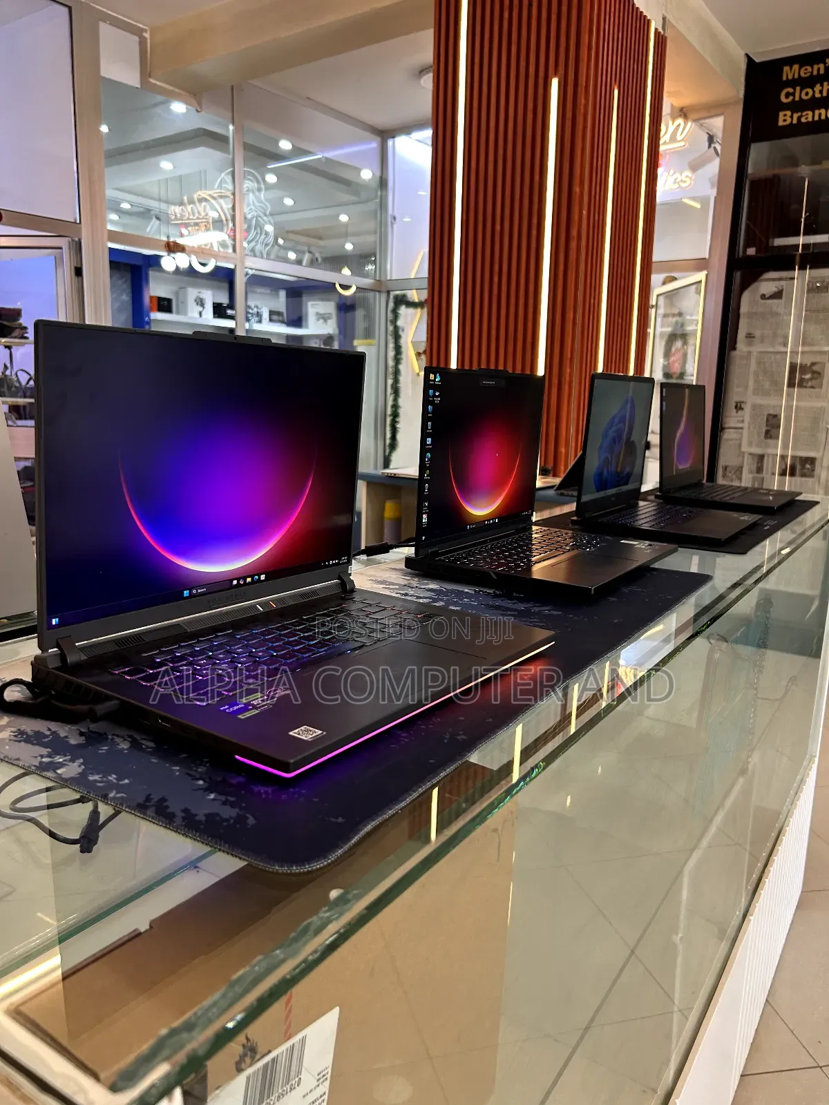 New Laptop HP Omen 17 16GB Intel Core I9 SSD 1T