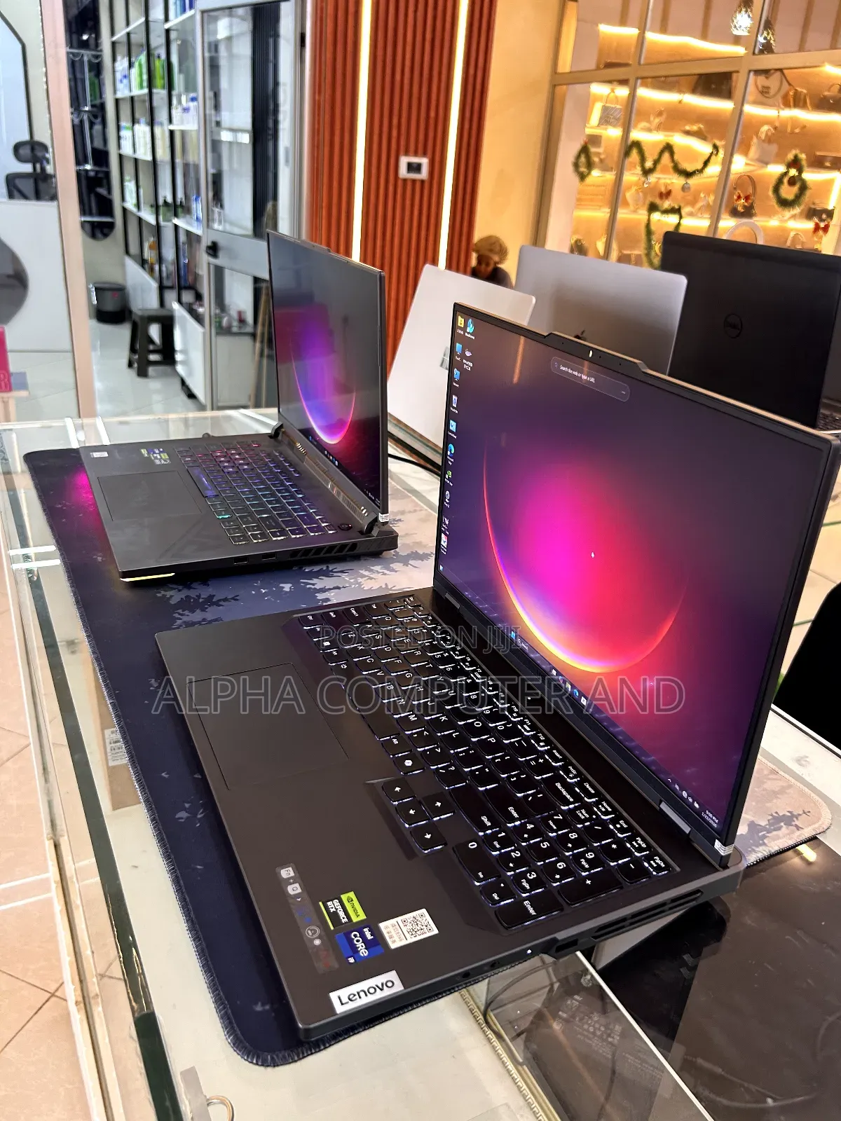 New Laptop HP Omen 17 16GB Intel Core I9 SSD 1T