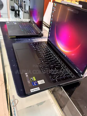 New Laptop HP Omen 17 16GB Intel Core I9 SSD 1T