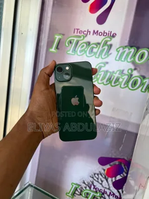 Apple iPhone 13 128 GB