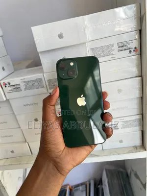 Apple iPhone 13 128 GB