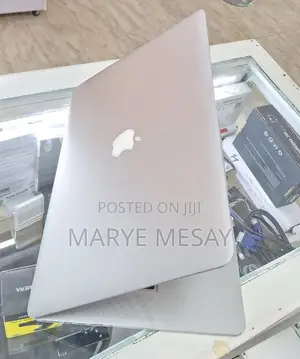 New Laptop Apple MacBook Pro 2014 16GB Intel Core i7 SSD 256GB