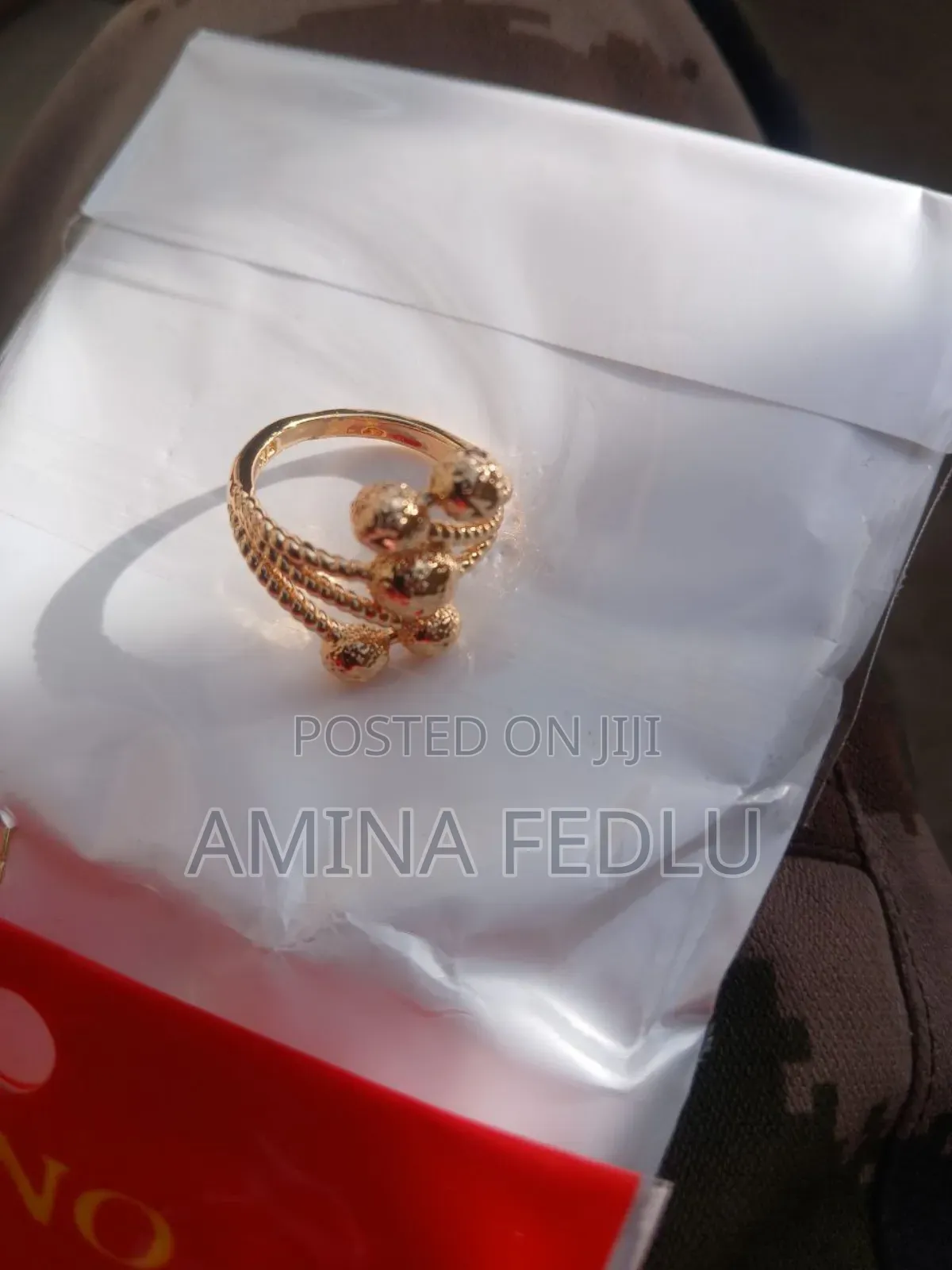 የእጅ የአንገት የግንባር የጀሮ የጣት የአፍንጫ የግንባር ጌጦችን ከፈላጉይደውሉ