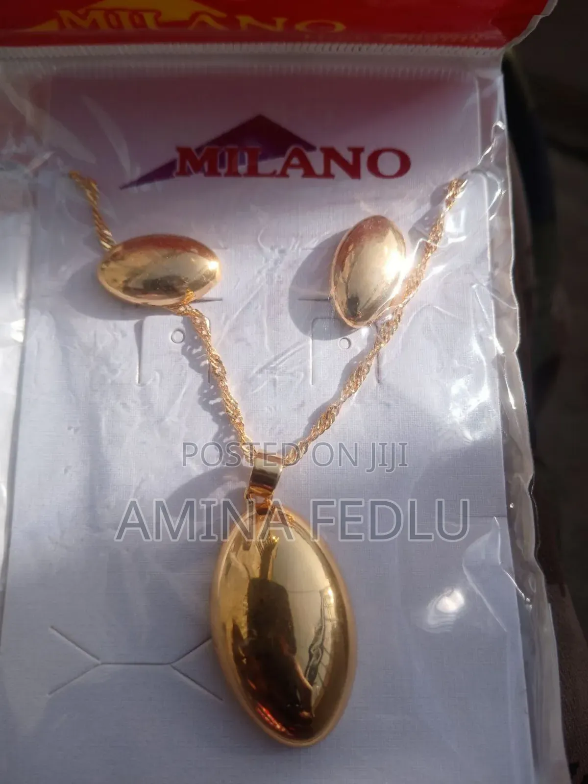 የእጅ የአንገት የግንባር የጀሮ የጣት የአፍንጫ የግንባር ጌጦችን ከፈላጉይደውሉ