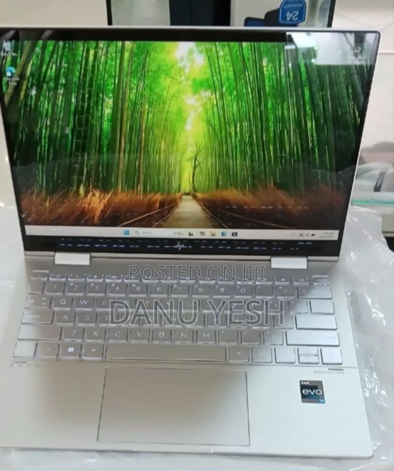 New Laptop HP Envy X360 8GB Intel Core I7 SSD 512GB