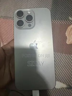 Apple iPhone 15 Pro Max 256 GB Silver