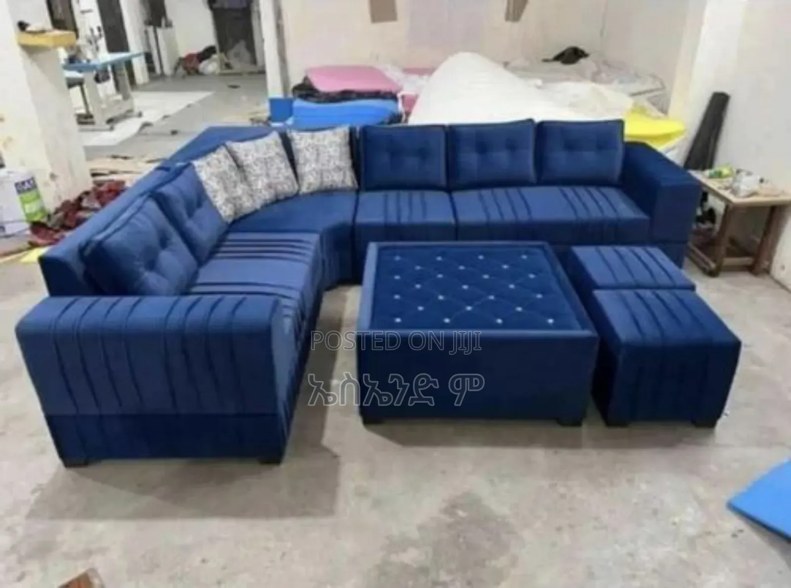 Game Over Sofa Style With Table Design