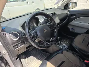 Mitsubishi Attrage 2021 Gray