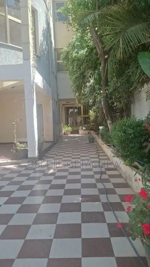 8bdrm House in Ayat, B+G+2, Luxury, Bole for sale