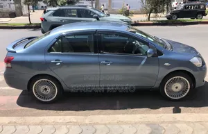 Toyota Yaris 2007 Gray