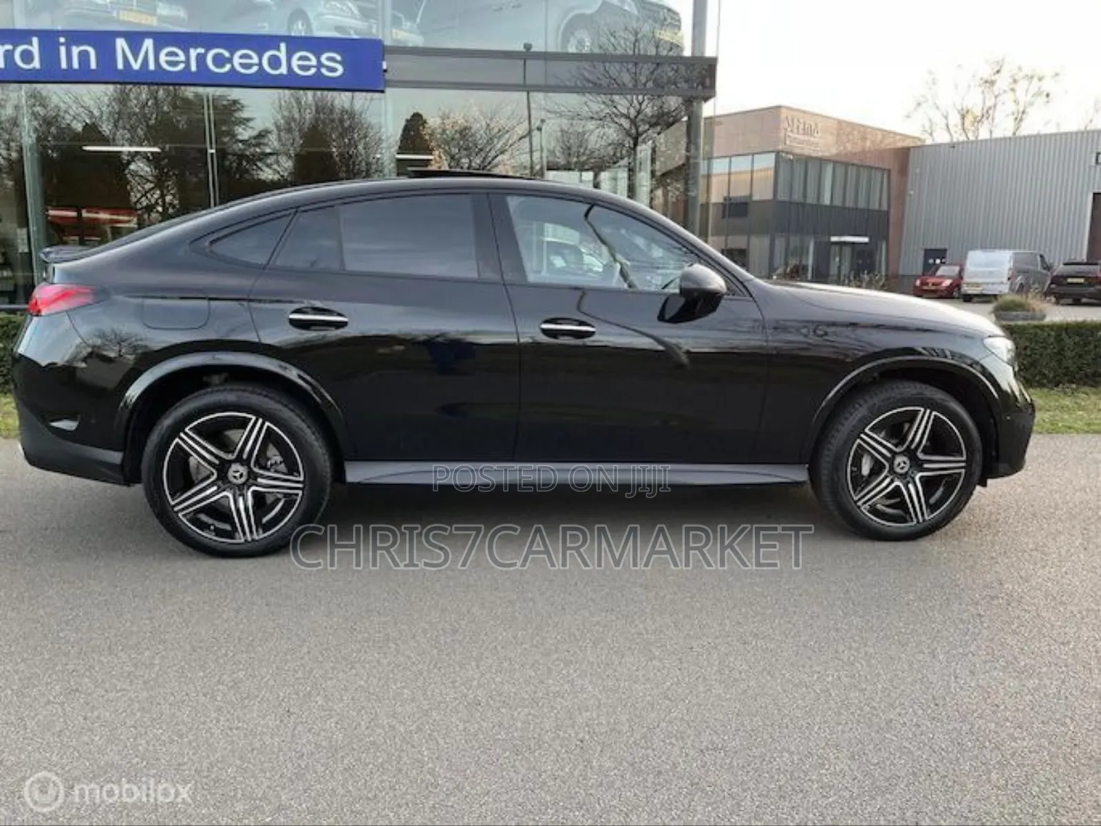 New Mercedes-Benz GLC-Class 2025 Black