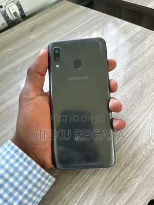 Samsung Galaxy A20 32 GB Silver