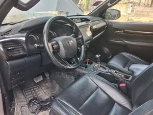 Toyota Hilux Revo Double Cab Deisel 2.4 RWD 2019 Gray