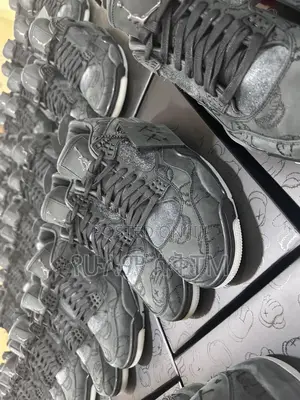 Original Air Jordan 4 Retro X Kaws ‘Dark Gray’ Men’S Shoes