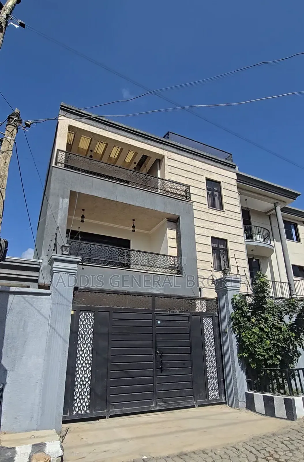 7bdrm House in Bulbula, Bole for sale