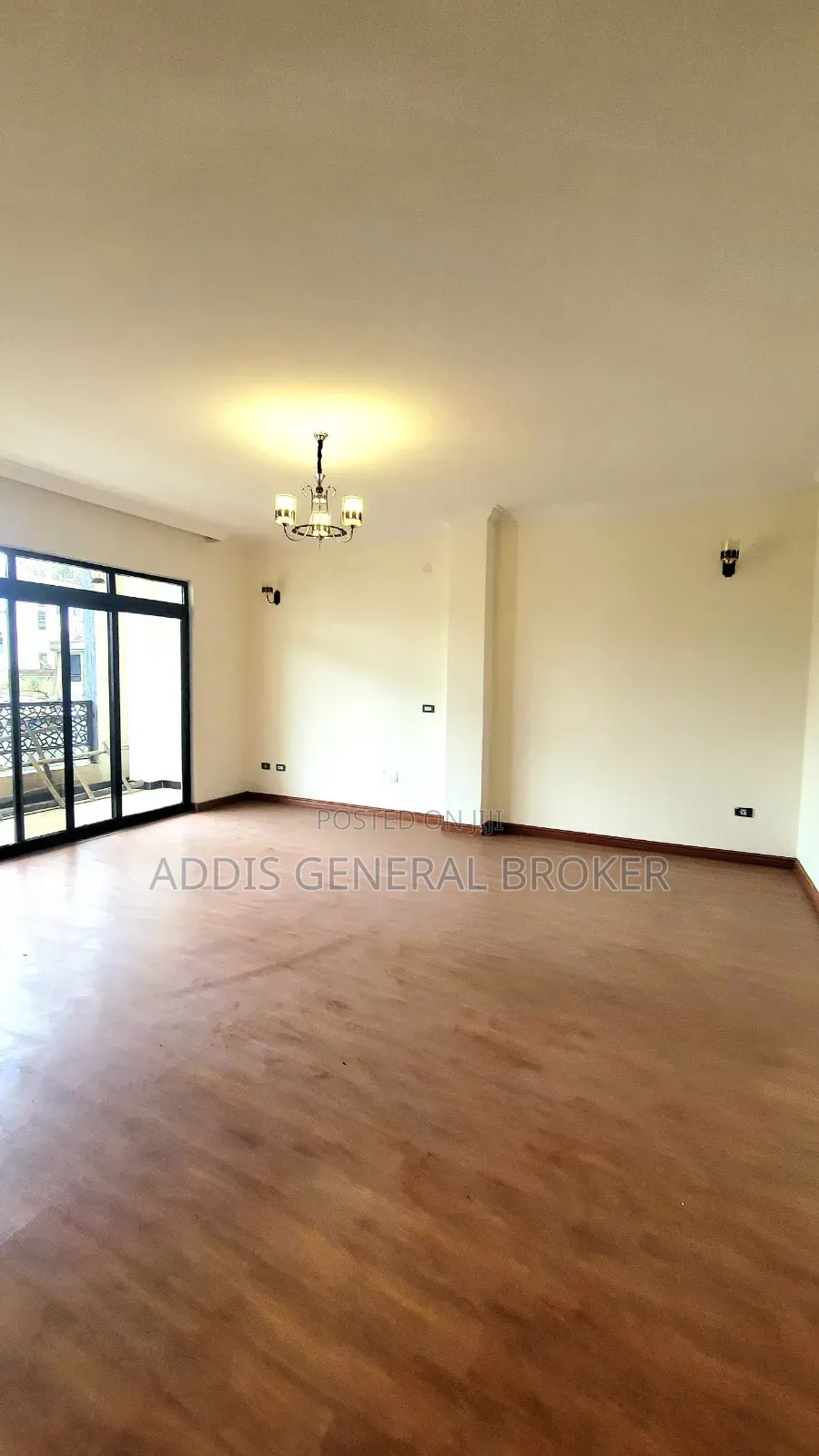 7bdrm House in Bulbula, Bole for sale