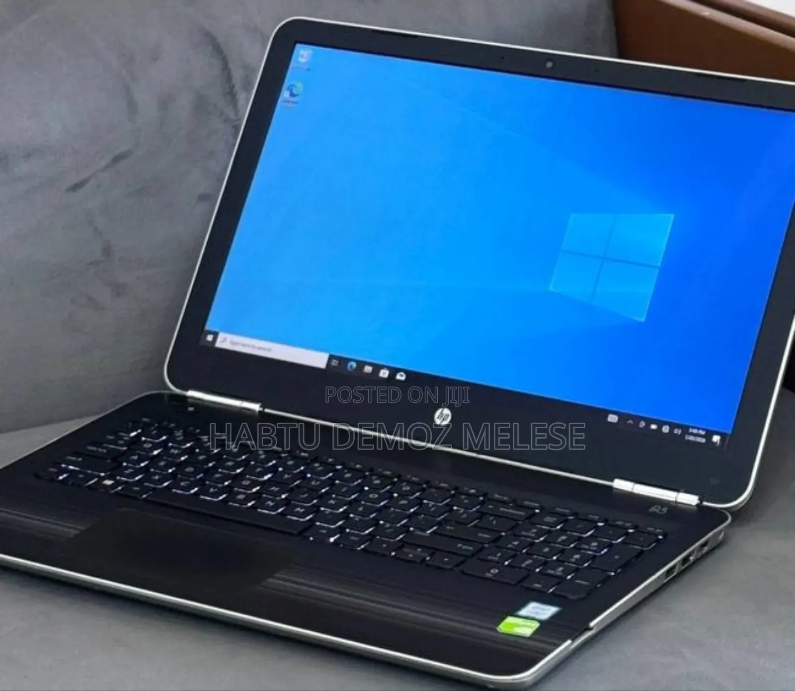 New Laptop HP Pavilion 15 8GB Intel Core I7 SSD 1T