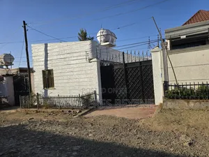 5bdrm House in Oromia-Finfinne for sale