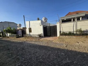 5bdrm House in Oromia-Finfinne for sale