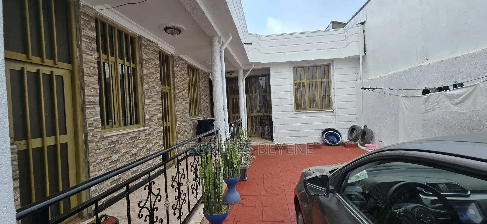 5bdrm House in Oromia-Finfinne for sale