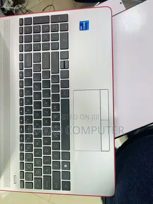 Laptop HP 250 G8 16GB Intel Core I7 SSD 512GB