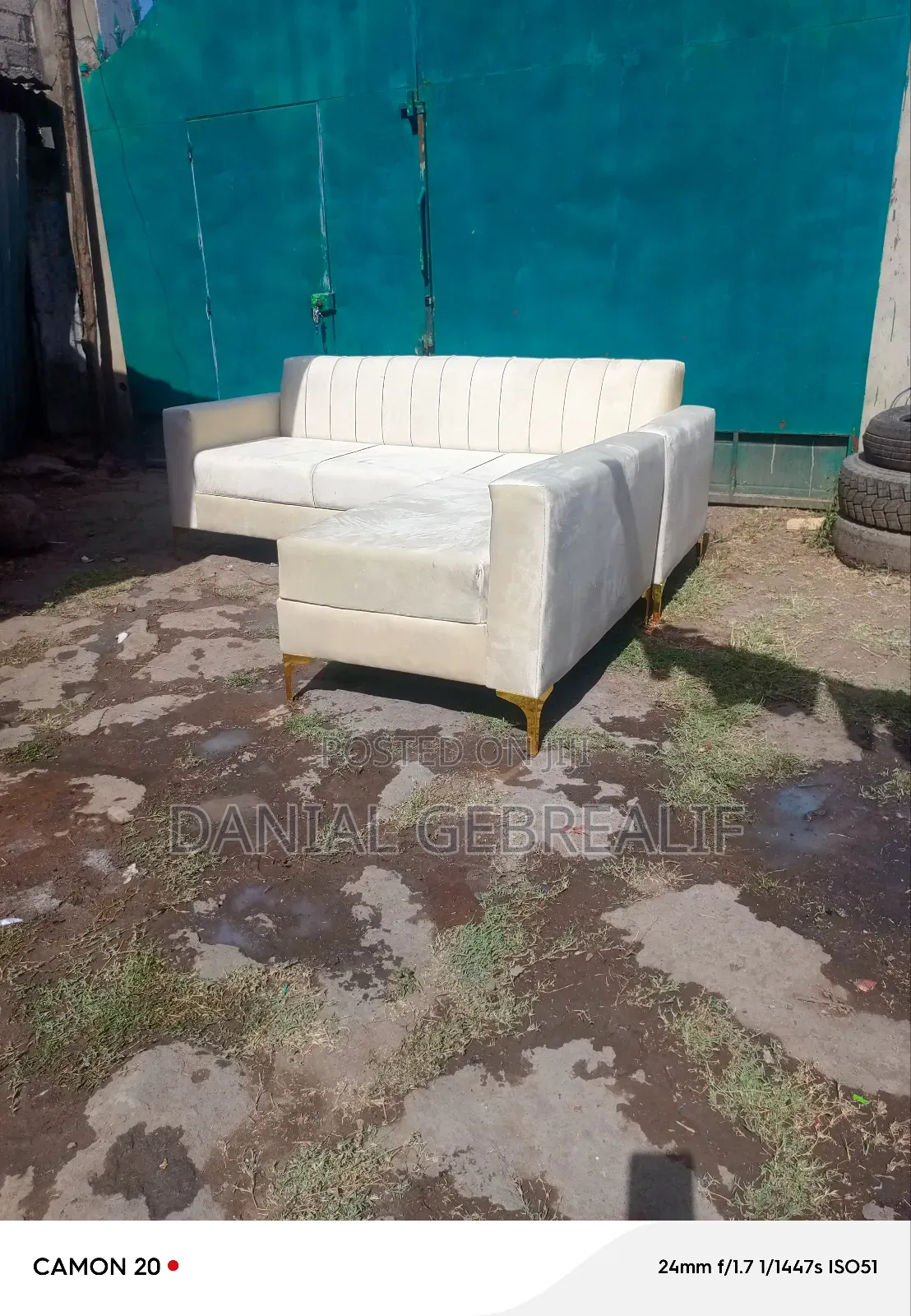 Sofa Code 4004