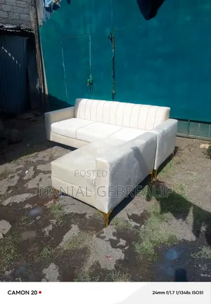 Sofa Code 4004