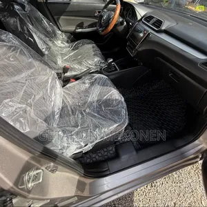 New Suzuki Dzire 2023 Silver