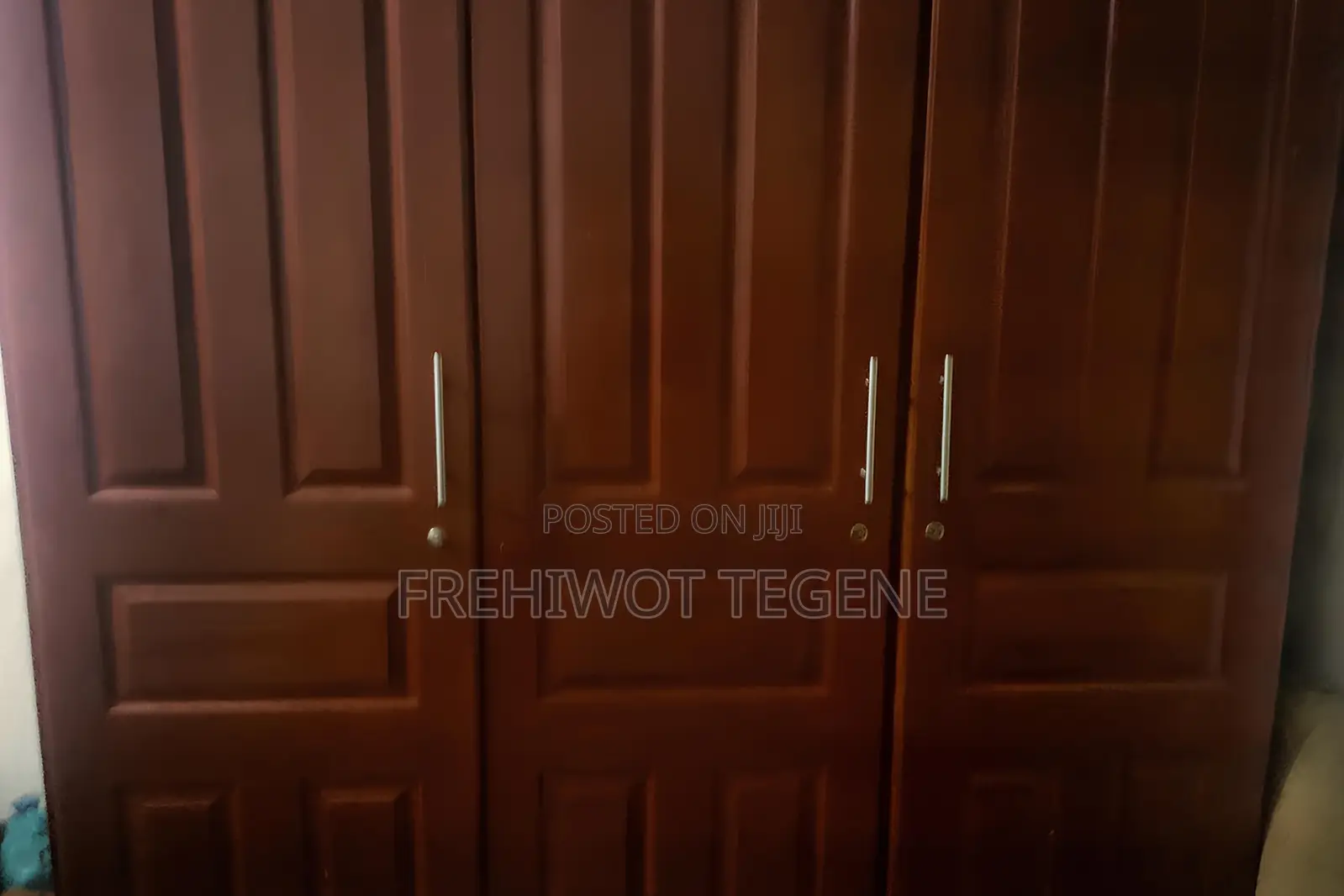 Closet | ቁምሳጥን | 1.80