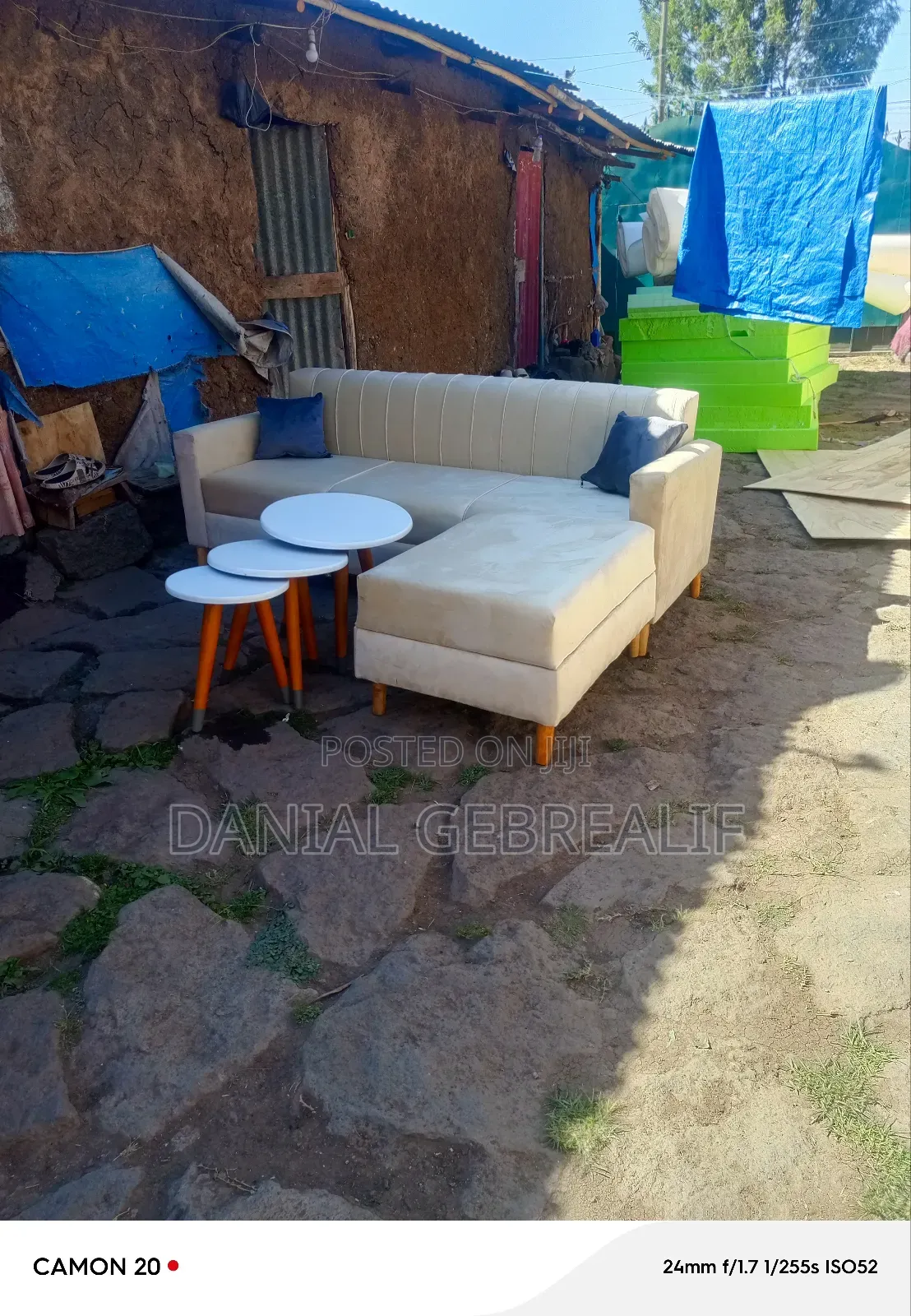 Sofa Code 4018