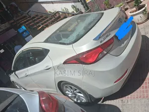 Hyundai Elantra Limited 4dr Sedan (1.8L 4cyl 6A) 2014 Blue