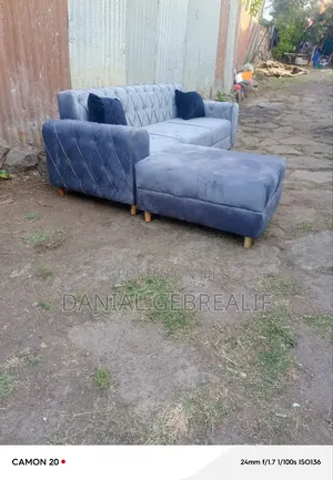 Sofa Code 4021