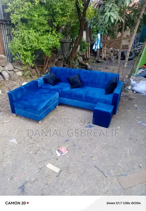 Sofa Code 4024