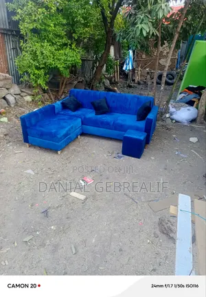 Sofa Code 4024