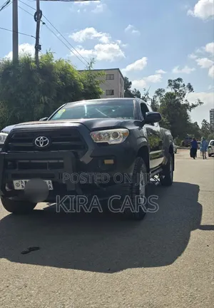 Toyota Tacoma 2017 Gray