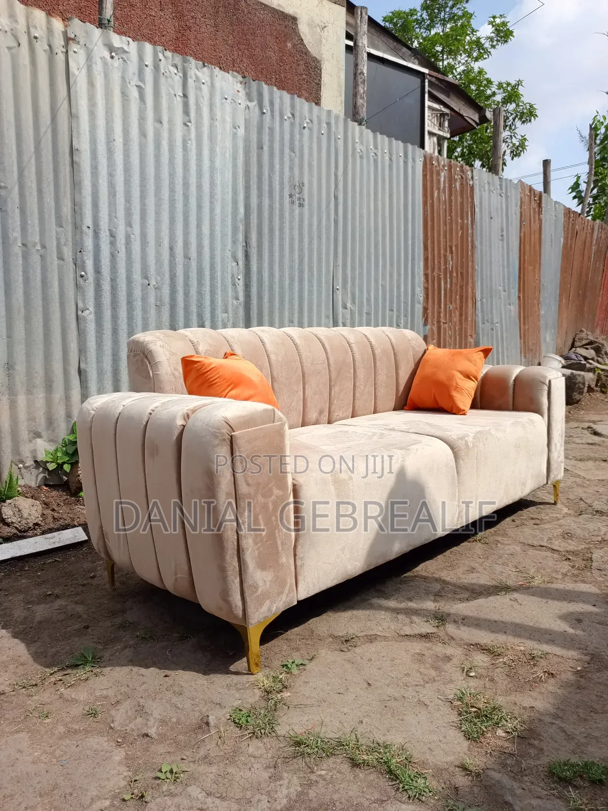 Sofa Cpde 4025