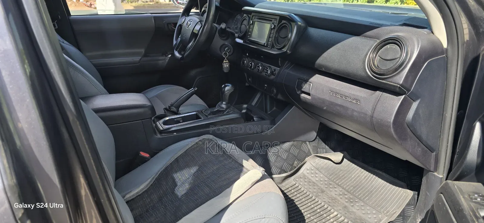 Toyota Tacoma 2017 Gray