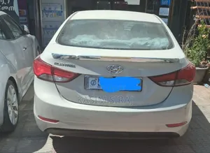 Hyundai Elantra Limited 4dr Sedan (1.8L 4cyl 6A) 2014 Blue