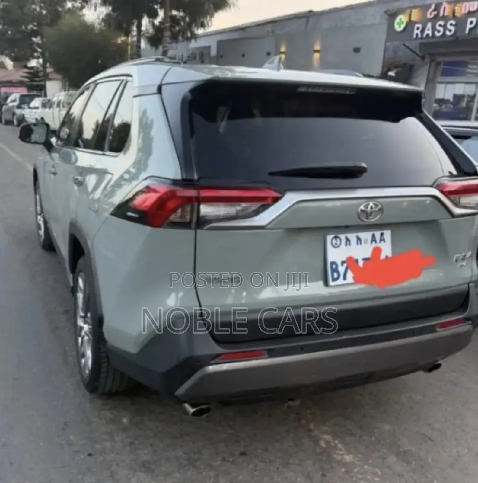 Toyota RAV4 2020 Green