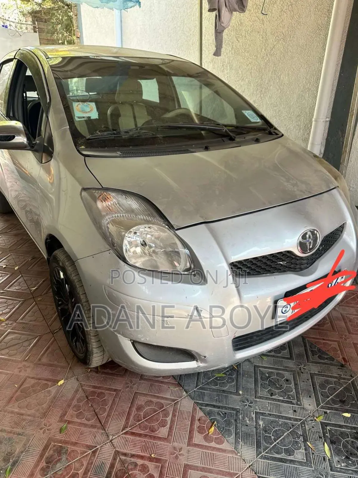 Toyota Yaris 2010 Silver