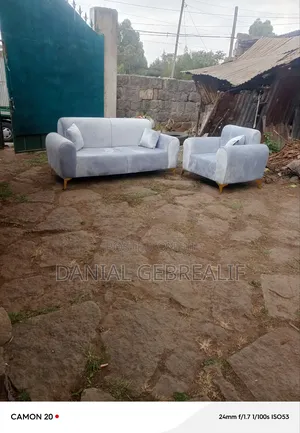 Sofa Code 4039
