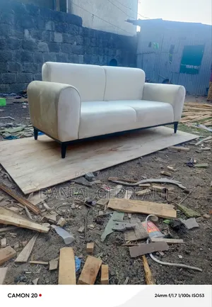 Sofa Code 4041