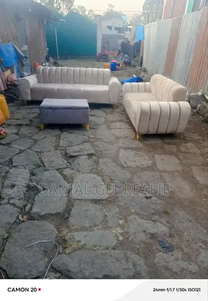Sofa Code 4048