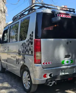 Suzuki Wagon 2012 Silver