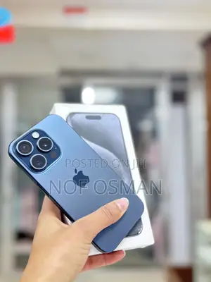 Apple iPhone 15 Pro 128 GB Blue