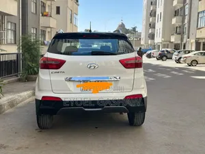 Hyundai Creta 2016 Off white
